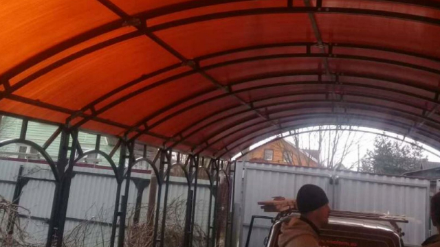Отзыв о навесе из поликарбоната, 6мм темно-коричневый. Истринский район