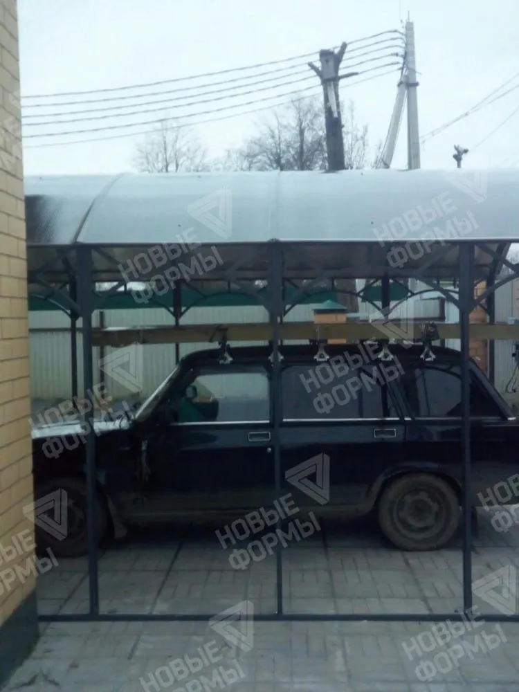 Фото к отзыву: Отзыв о навесе из поликарбоната 5м, СПК Бронза 10мм. Одинцовский район (6)