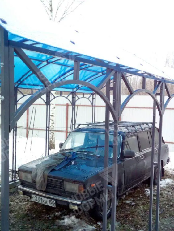Фото к отзыву: Навес из поликарбоната 6м*3.5м (СПК Синий 4мм). Брусовый фундамент, Грунтозацепы (7)